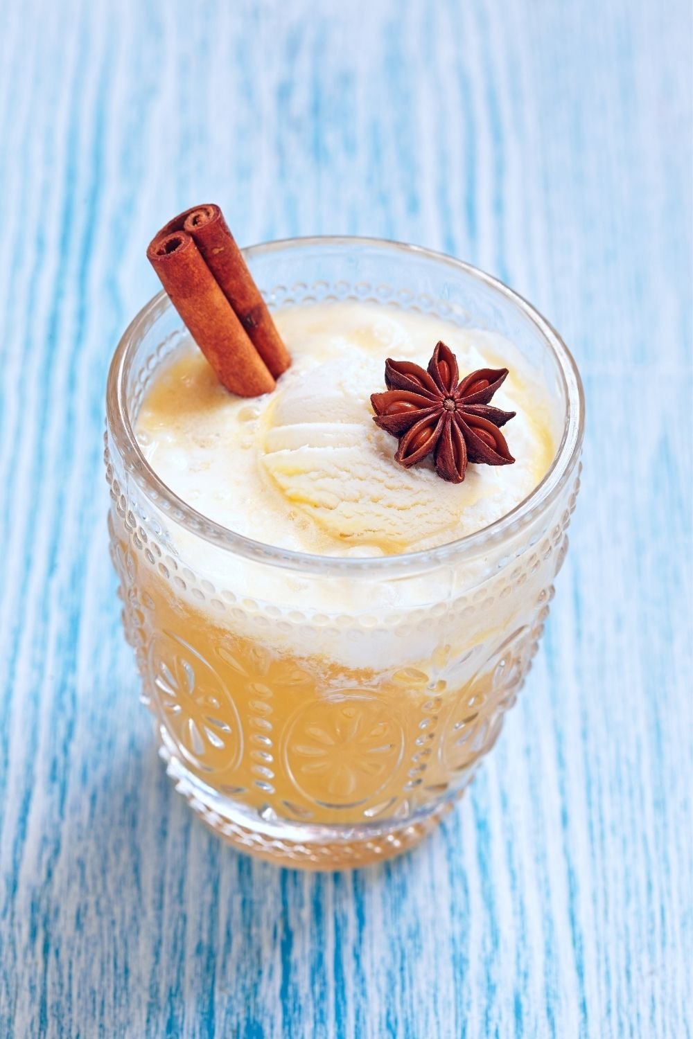 Apple Pie Cocktail